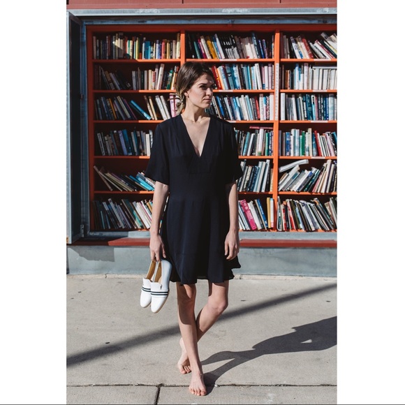 ✨HP!✨NWT Maternity-Friendly A.L.C. Navy Silk Dress - Picture 3 of 6